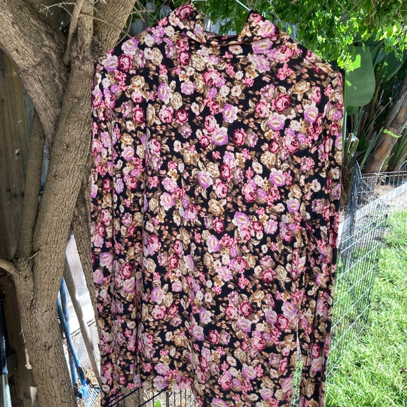 H&M Brown Floral Mock Turtle Neck with Tags - Picture 3 of 9